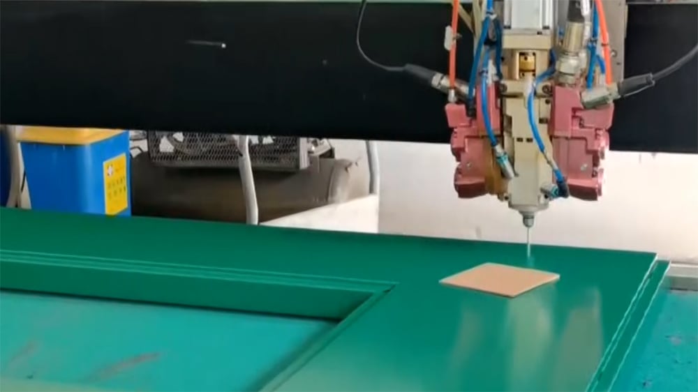 Gasketing & Sealing Solutions for Cleanroom Door