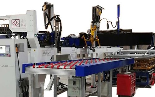 Automatic Gasketing & Sealing Line